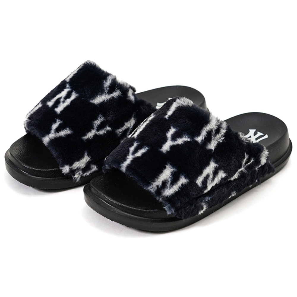 Сандалии и сланцы MLB Slipper Chunky Mound Fur Monogram, 3ALPSWS26-50BKS