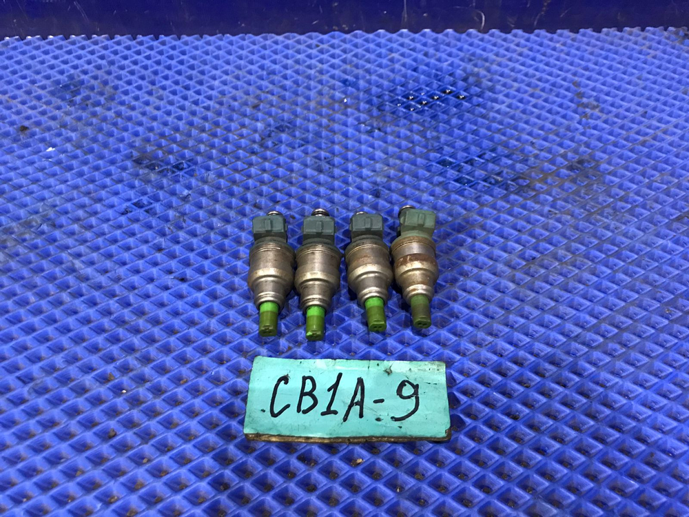 Форсунка топливная MITSUBISHI LANCER 1994