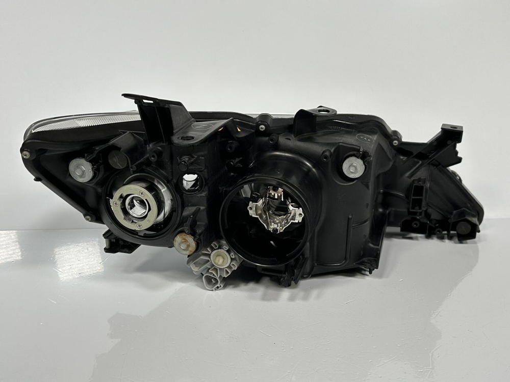 фара левая Toyota Allion NZT260 ZRT265 20-452