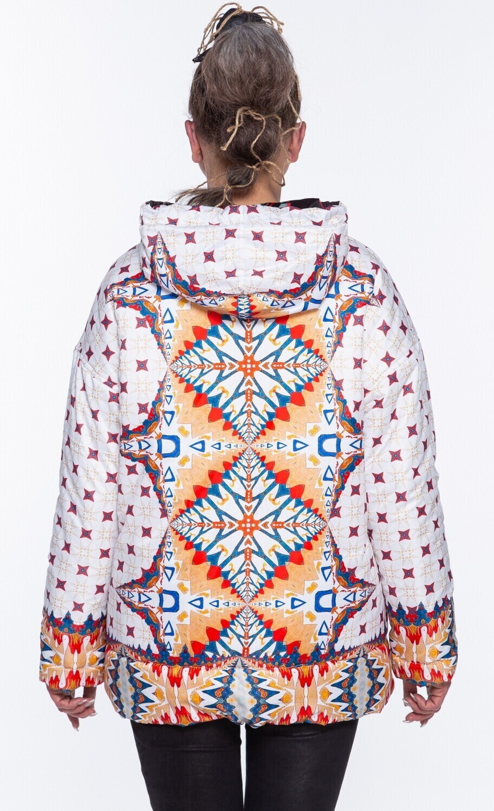 Двусторонняя куртка "Будни и праздник", по мотивам абстрактной живописи Василия Кандинского и древнего скифского ковра