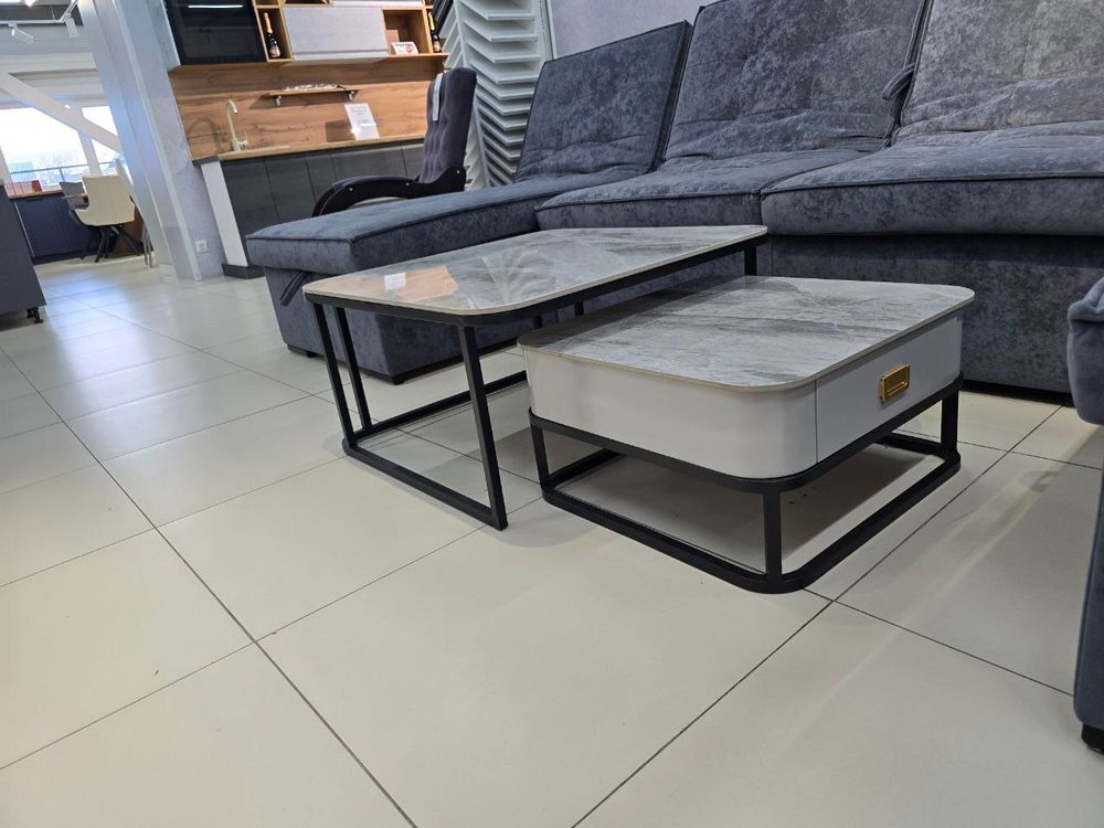 Стол журнальный квадрат большой