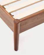 Кровать Elan из шпона и массива ореха со шнуром 160 x 200