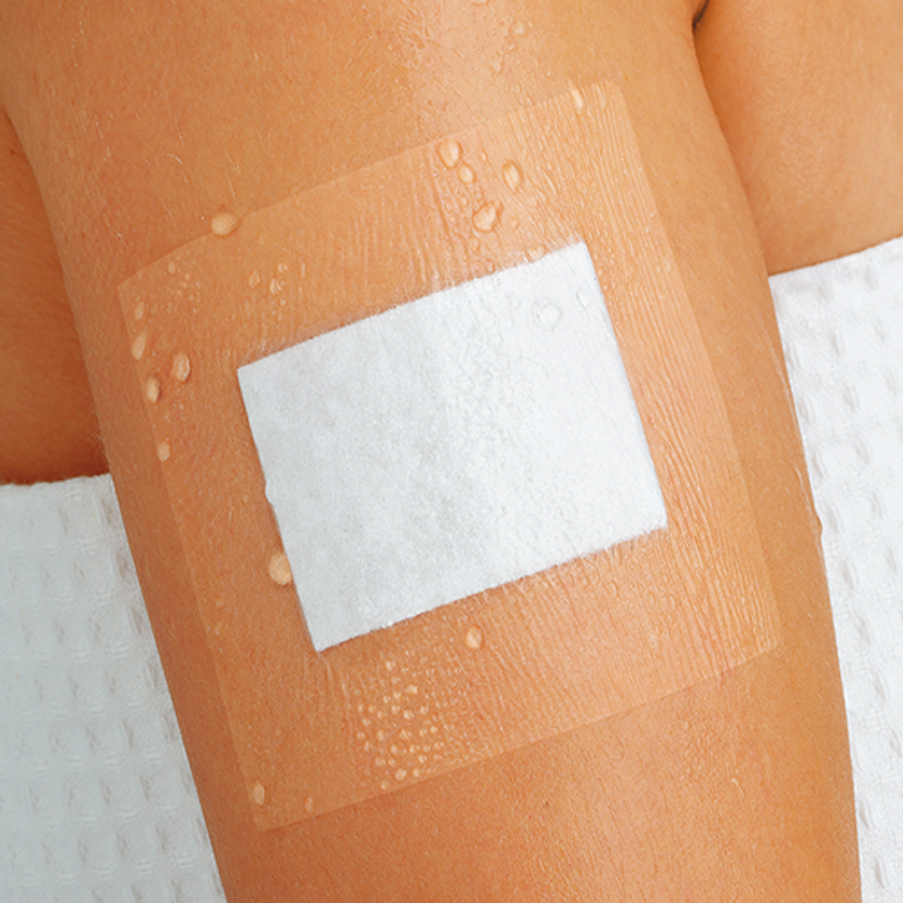 можно ли мыться с пластырем. Curapor transparent 10х20см. гидросорб гель повязка. пластырь водостойкий. пластырь для незаживающих ран.