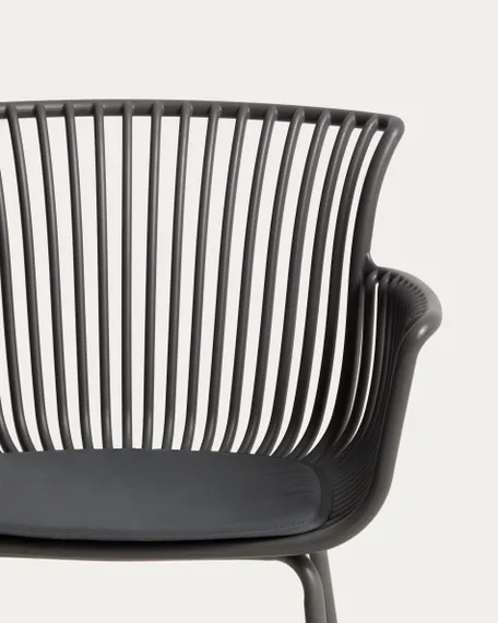 Уличный стул Surpika из пластика и графитовой стали