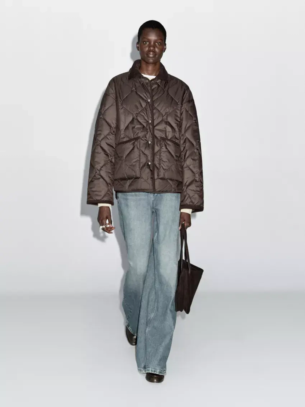 Massimo Dutti Непромокаемый пуховик с вельветовой деталью, бургунди