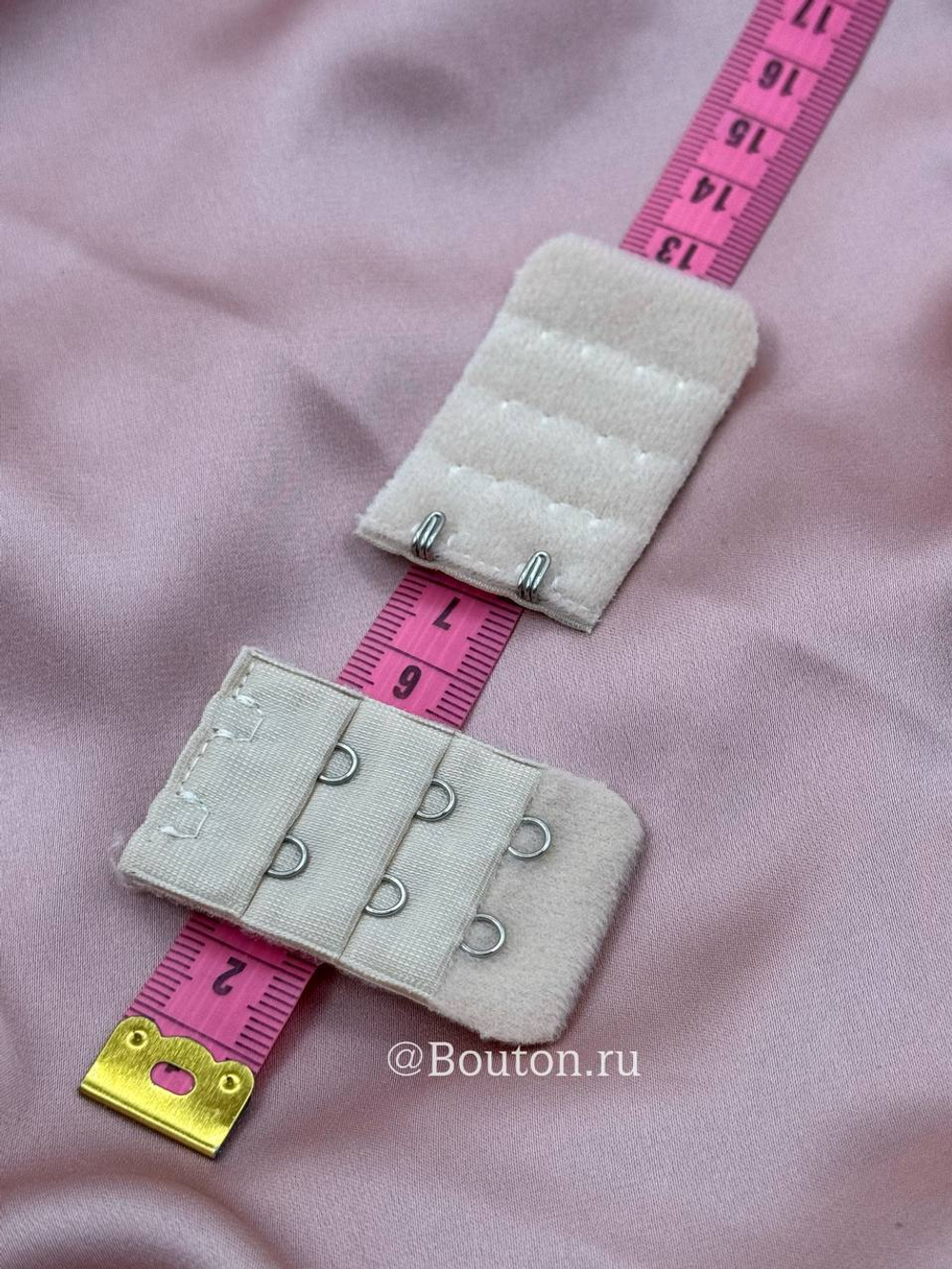 Расширитель для бюстгальтера бежевый 2  ряда 6 петель 2 крючка 3х5 см