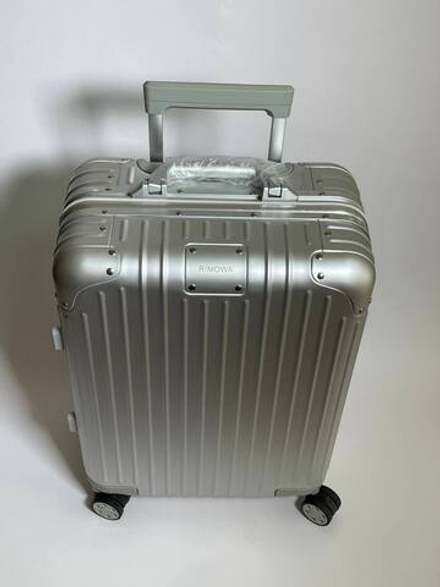 Чемодан Rimowa
