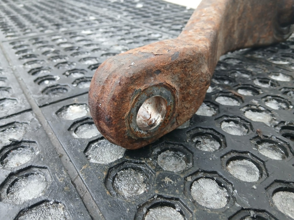 Стабилизатор задний