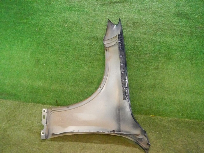 Крыло переднее правое Mercedes GLC X253 (15-22)
