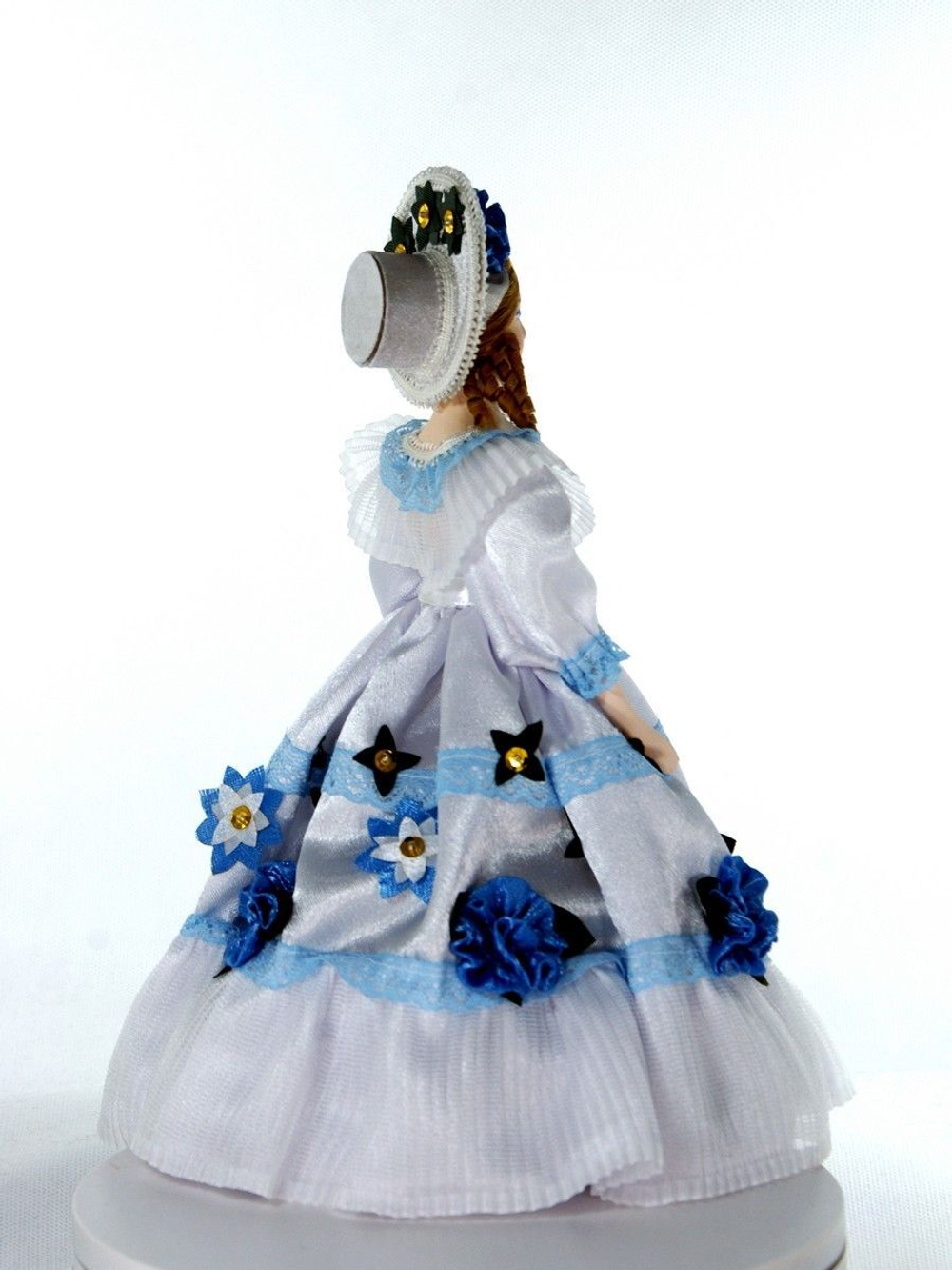 Кукла коллекционная Скарлетт в костюме 19 века США