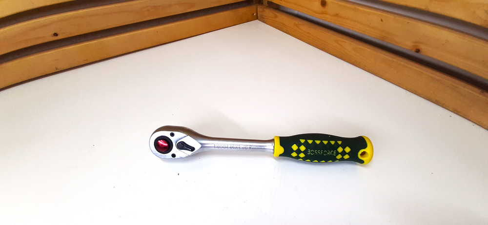 Ключ трещотка флажковая большая. Трещотка 1/2" для торцевых головок