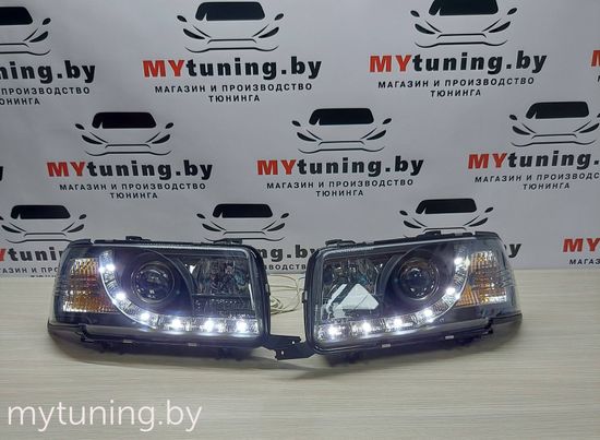 Передние фары DAYLIGHT BLACK для Audi 80 B4