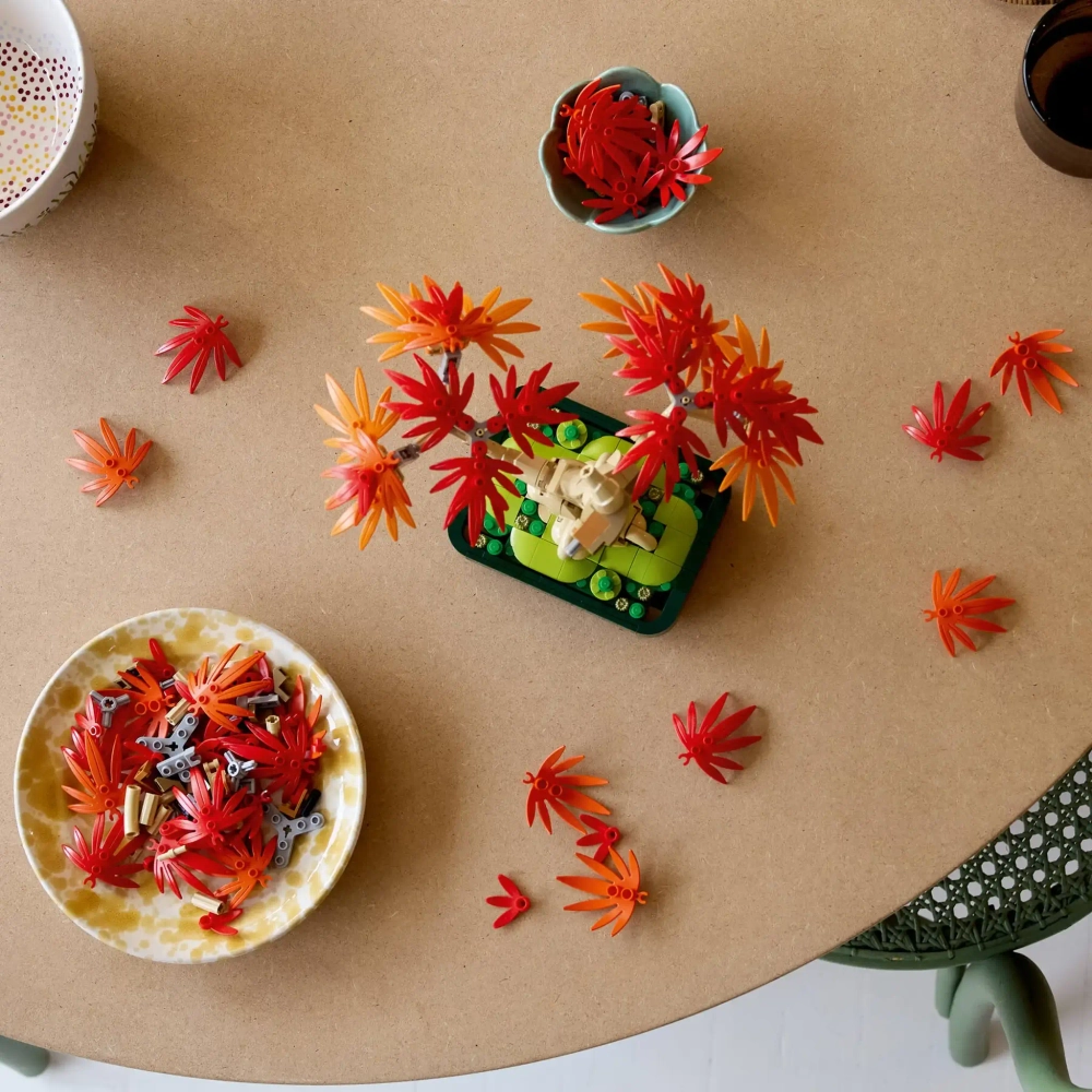 Конструктор LEGO Botanical Collection 10348 Бонсай из японского красного клена