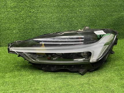 Фара левая Volvo XC60 2 (2021-2025) LED