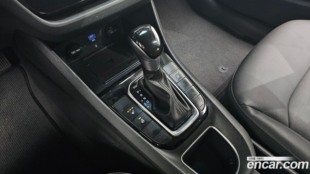 Hyundai The New Ionic Hybrid 1.6 HEV (09.2019)