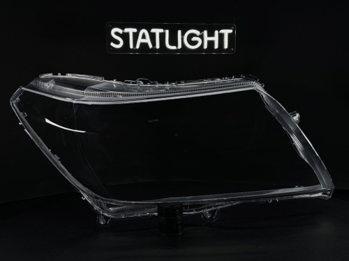 Правое стекло фары Nissan Navara Frontier 2014-н.в.