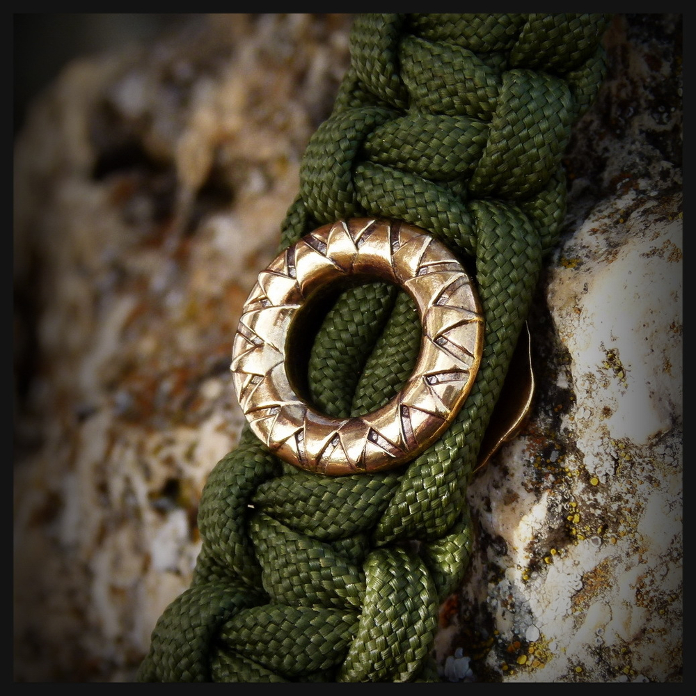 Бусина - вставка для браслета из паракорда "Майя" , латунь