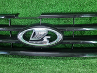 Решетка радиатора Lada Vesta (2015-н.в.)