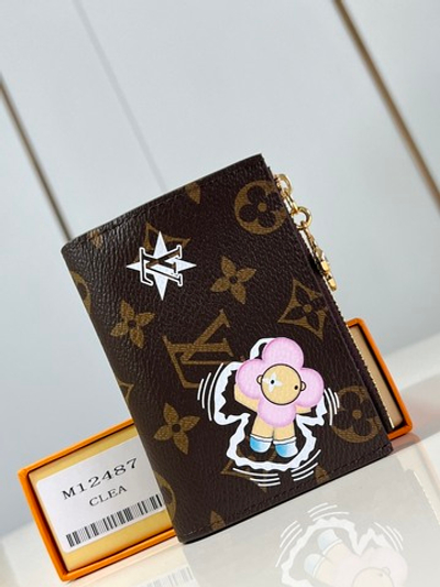 Louis Vuitton Lisa Wallet