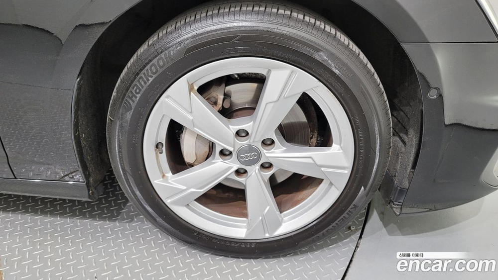 Audi A6 (C8) 40 TDI (12.2019)