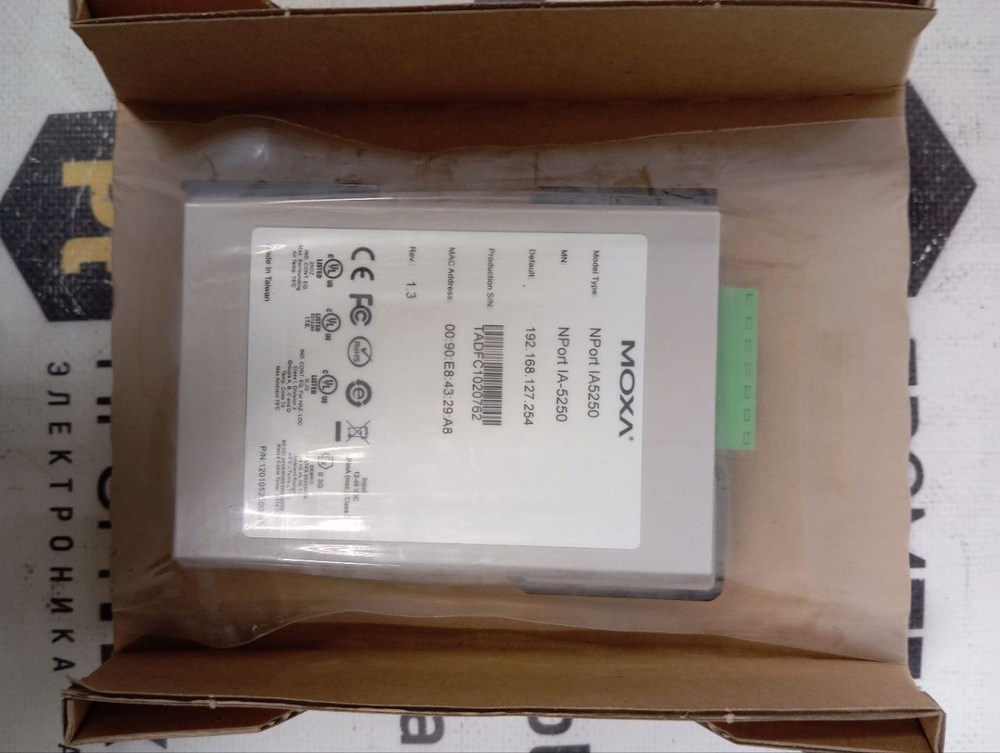 MOXA NPort IA-5250 новый