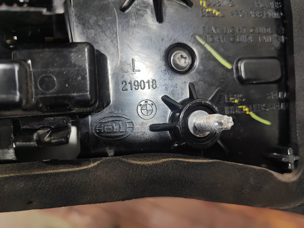 Фонарь задний левый BMW X5 (G05) 18-23 Б/У Оригинал 63215A0DB05