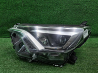 Фара левая Toyota Rav 4 CA40 (2015-2019) LED