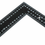 Угольник металлический 600 мм Yoko