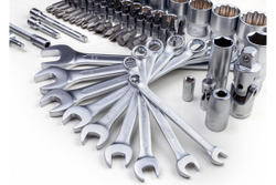 Набор инструмента СЕРВИС КЛЮЧ 82 предмета, 12 граней 12082