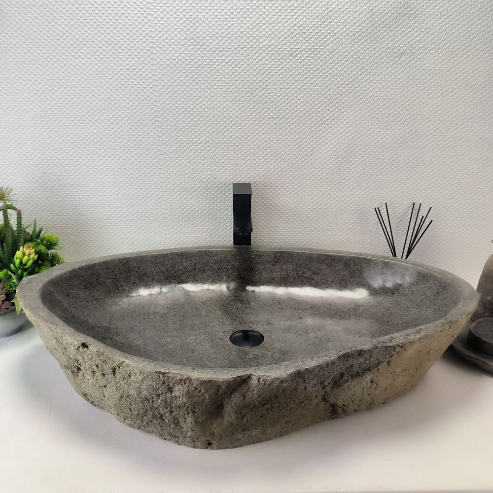 Раковина из речного камня RS-63642 (84*51*17) 0125