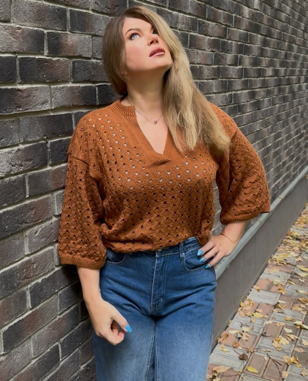 Марафон по вязанию джемпера Max Mara с V-вырезом свободного силуэта спицами "Cinnamon"