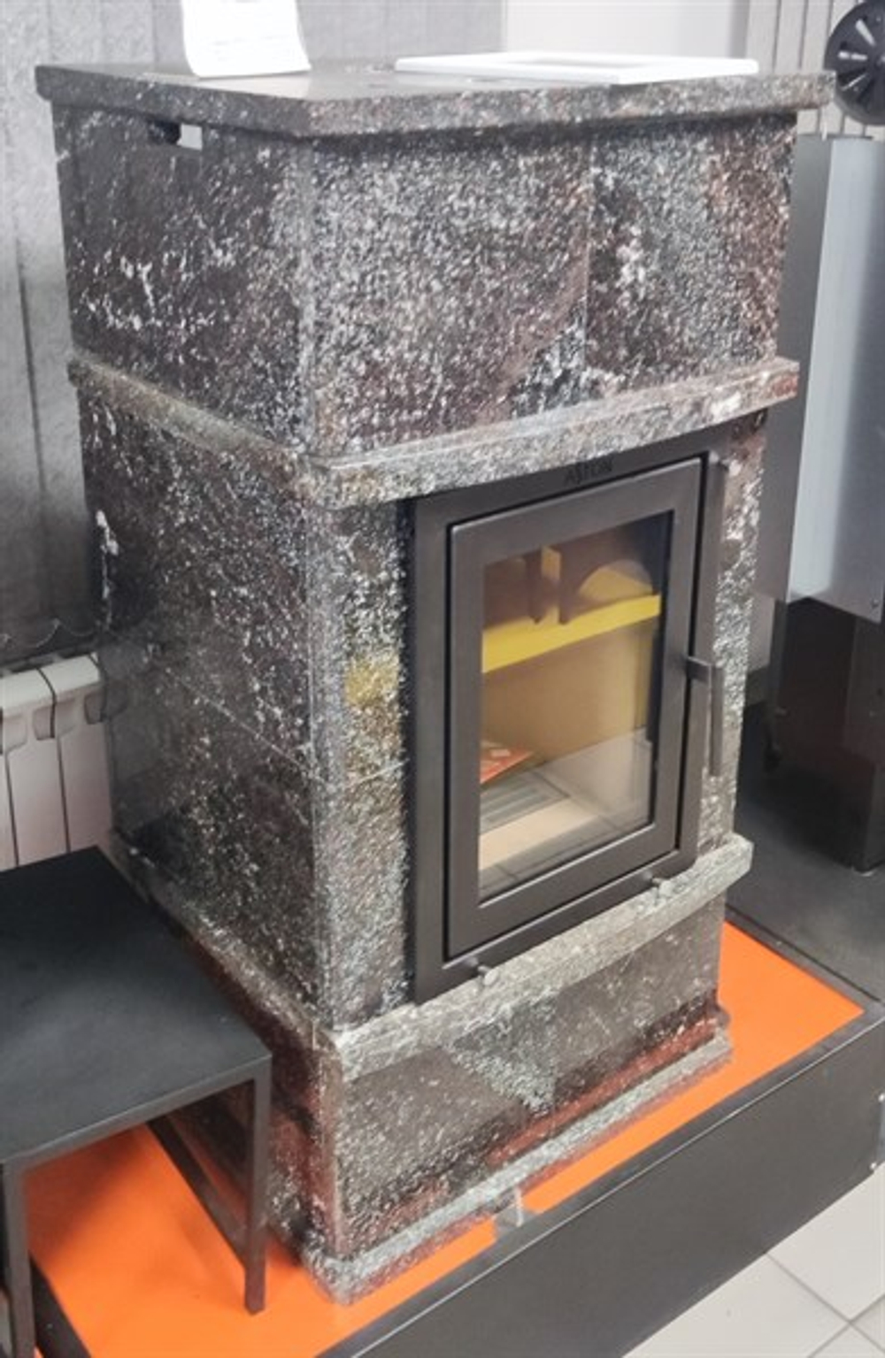 Камин ASTON Вертикаль «VYBORG» Н-1346 Амфиболит