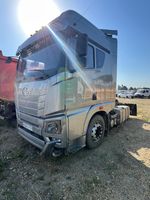 FAW JH6 4x2 Седельный тягач CA4180P25K15E5A80 (Дизельный, 11,6 л, 453 л.с., АТ)