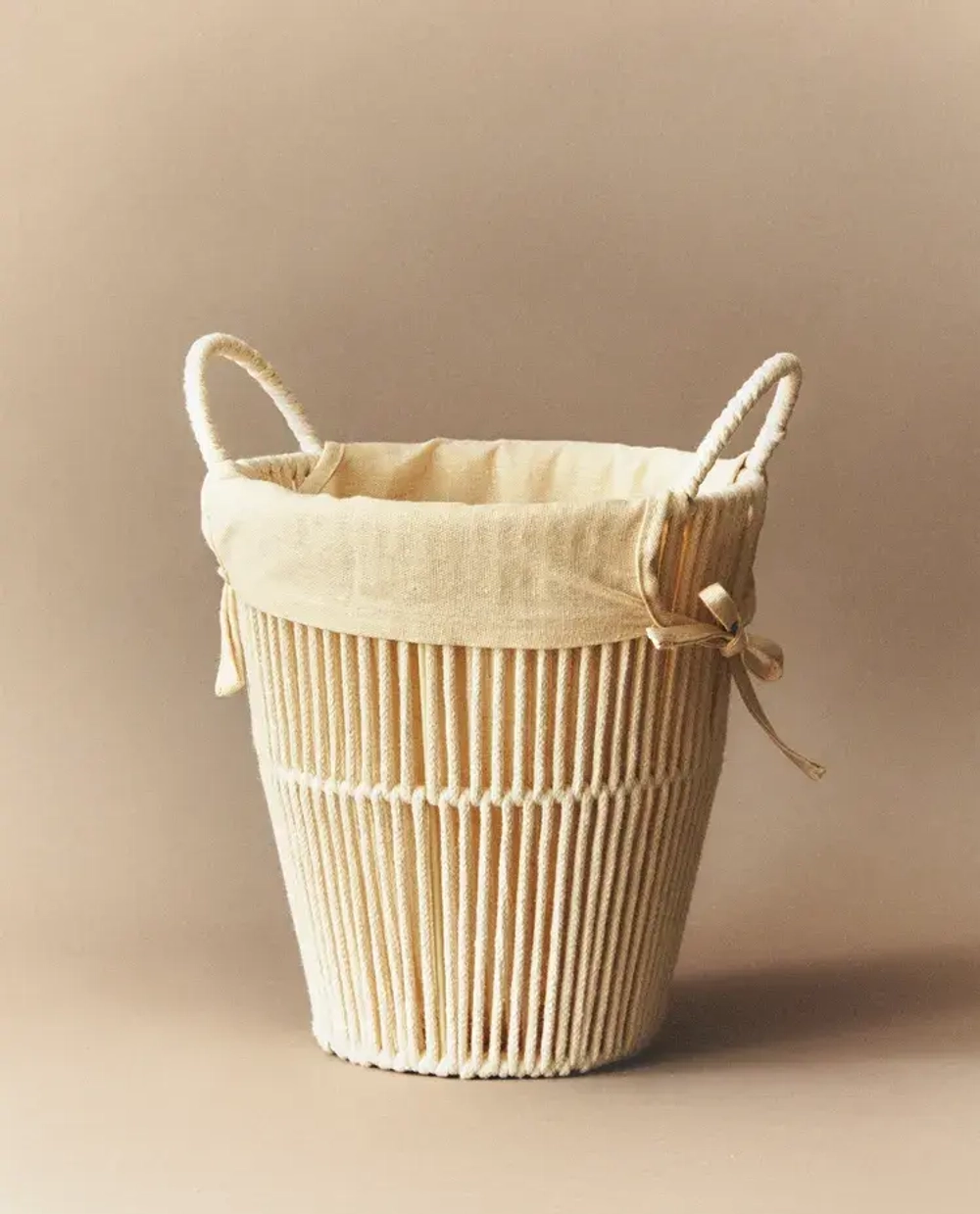 ZARA HOME КОРЗИНА ДЛЯ БЕЛЬЯ С ХЛОПКОВОЙ ПОДКЛАДКОЙ, ЭКРЮ