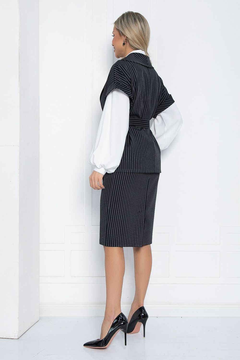 Костюм Деловая женщина (темно-синий) К12463-4 LT Collection