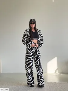 Костюм II-1750 Фабрика Моды