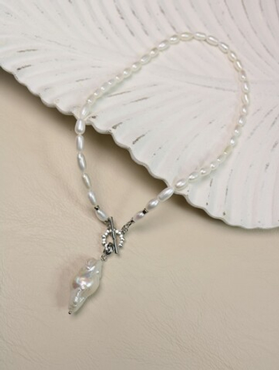 Жемчужное колье с барочной жемчужиной «Жемчужная комета»