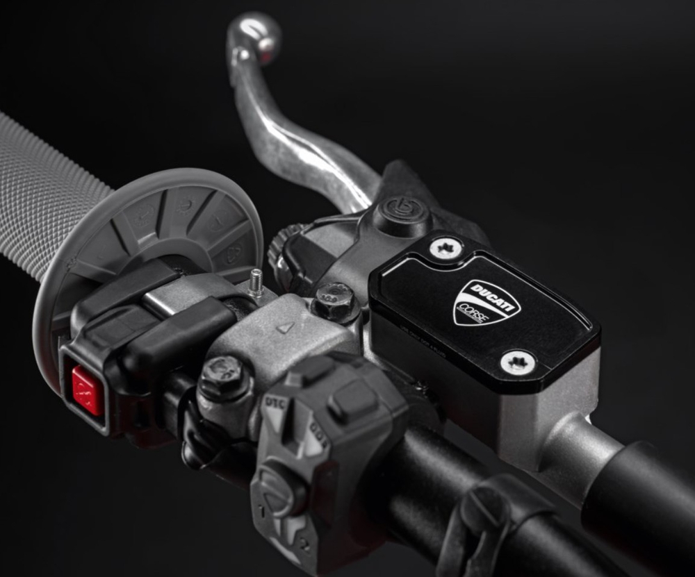 Ducati Performance Крышки бачков тормозной жидкости и жидкости сцепления Desmo 450 MX 96180131AA