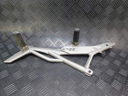 Подножки левые Kawasaki Ninja 400R ER400B (с кронштейном) 052376