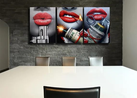 Модульная картина "Живопись с красными губами"