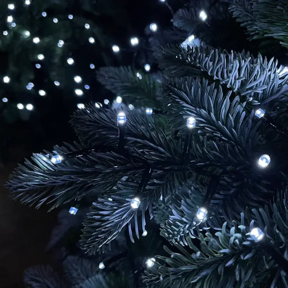 Светодиодная нить Snake Light 2000 холодных ламп, 40 м., 24В, 8 режимов, зеленый провод, для елки 260-300 см., Christmas DeLuxe (85746)