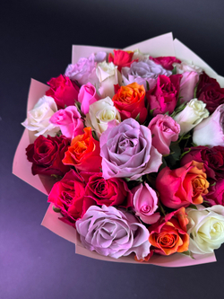 Flower bouquet of 35 Kenyan roses mix