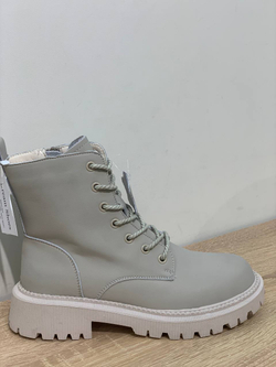 Ботинки из натуральной кожи