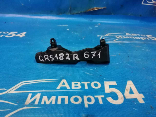 Крепление бампера переднее правое TOYOTA CROWN 2005