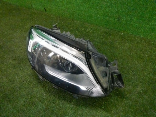 Фара правая Mercedes GLE W166 (2015-2018) LED