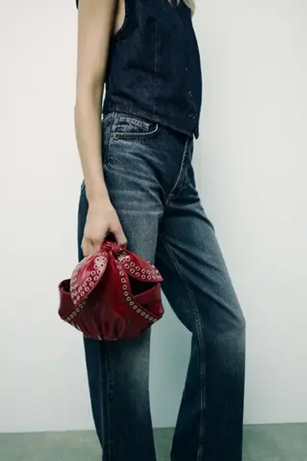 ZARA СУМКА-МЕШОК МИНИ-ФОРМАТА С ЗАКЛЕПКАМИ, КРАСНЫЙ