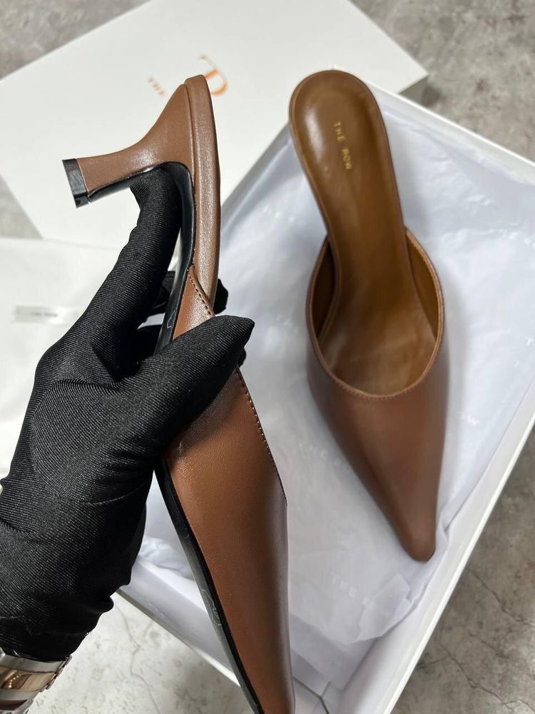 Босоножки Yves Saint Laurent