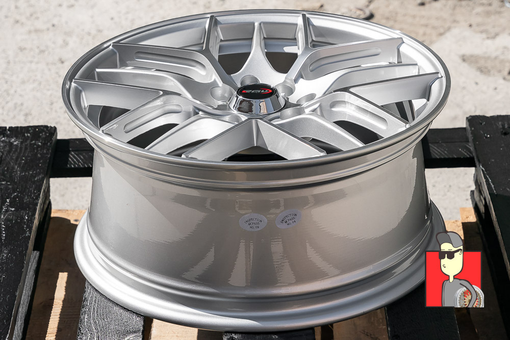 Комплект дисков RGW 5842 16x7 et38 4x100/4x114.3