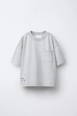 ZARA ФУТБОЛКА С КАРМАНОМ И ЭФФЕКТОМ ПОТЕРТОСТИ, ЖЕМЧУЖНО-СЕРЫЙ