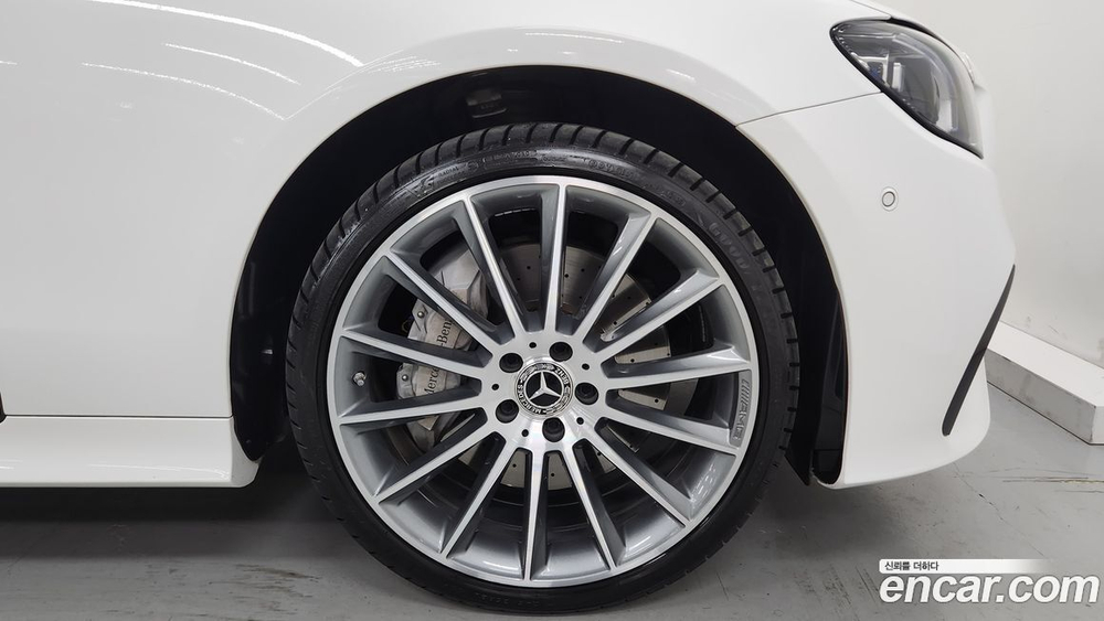 Mercedes-Benz E-Class W213 E450 4MATIC Coupe (05.2022)